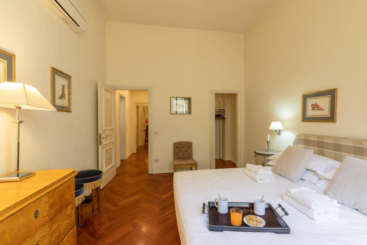 Velluto Elegant Apartment Near The Duomo Florencja Zewnętrze zdjęcie