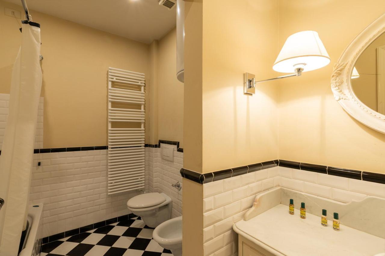 Velluto Elegant Apartment Near The Duomo Florencja Zewnętrze zdjęcie
